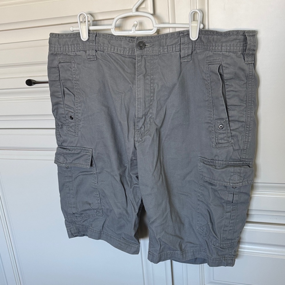 Kenneth Cole Reaction Grey Cargo Shorts